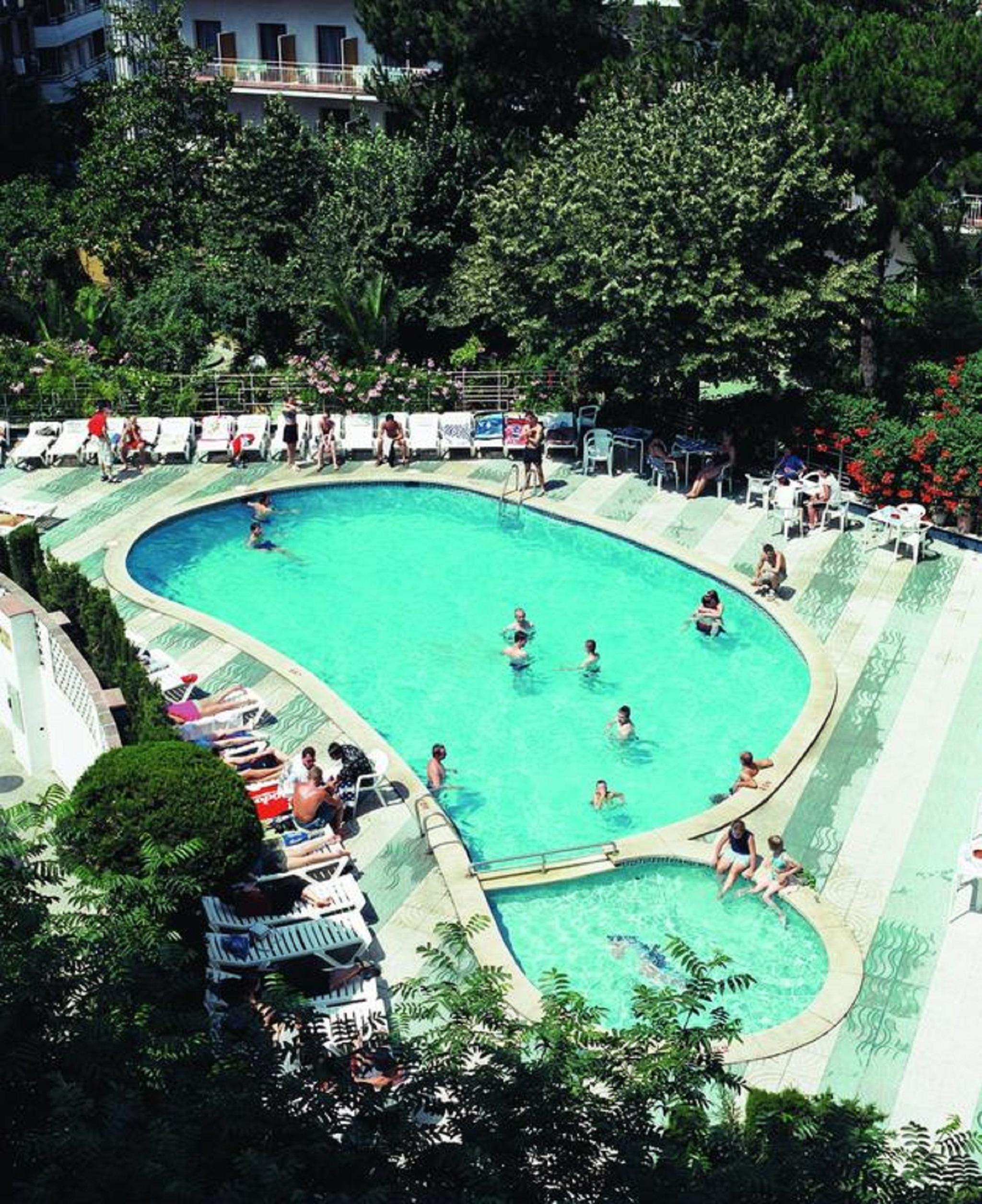 Clipper Affiliated By Fergus "Youth Recommended" Lloret de Mar Bagian luar foto